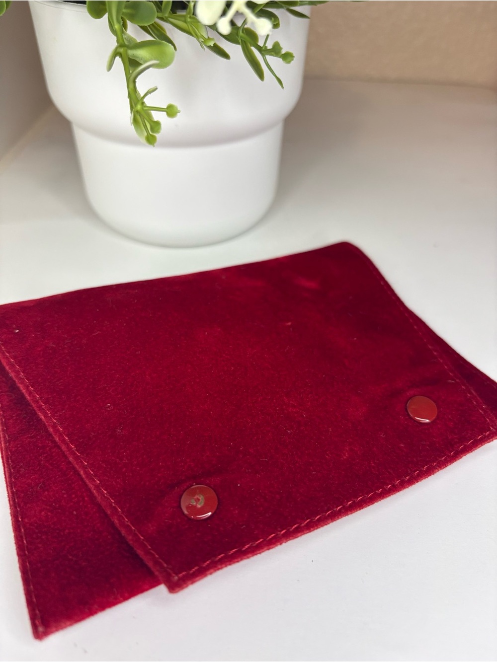 Authentic Cartier Red Velvet Jewelry Pouch Case Travel Holder Earring Insert - Picture 7 of 14